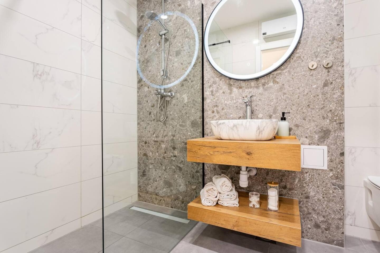 Center Apartment Pia オミシュ エクステリア 写真